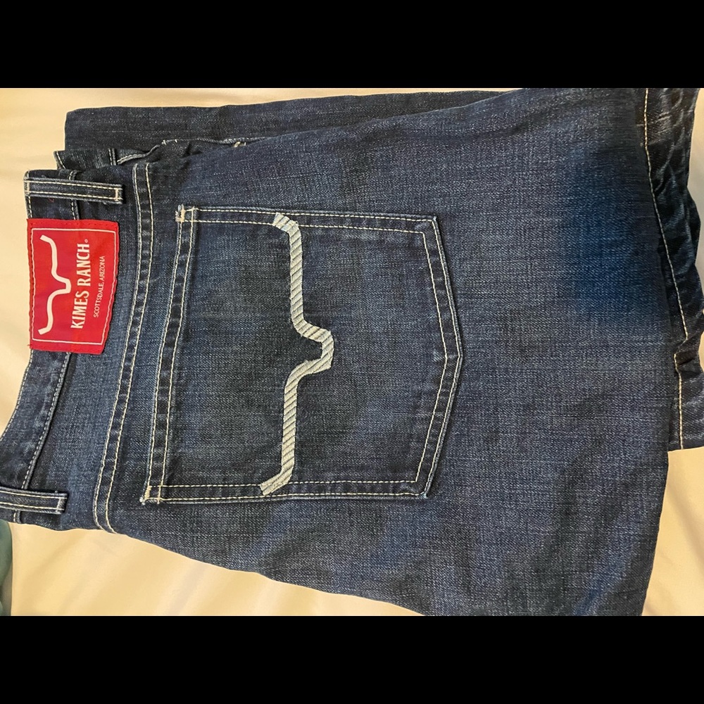 Kimes Thomas 36 x 32